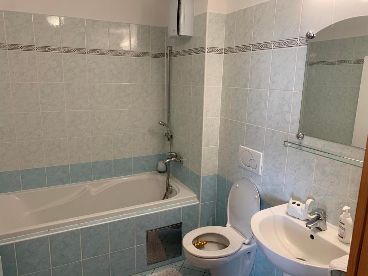 Vienna Gate Apartment Bratislava Extérieur photo